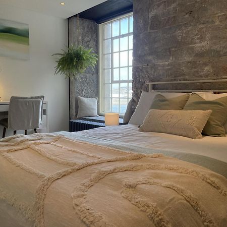 Royal William Yard Apartments Plymouth Bilik gambar