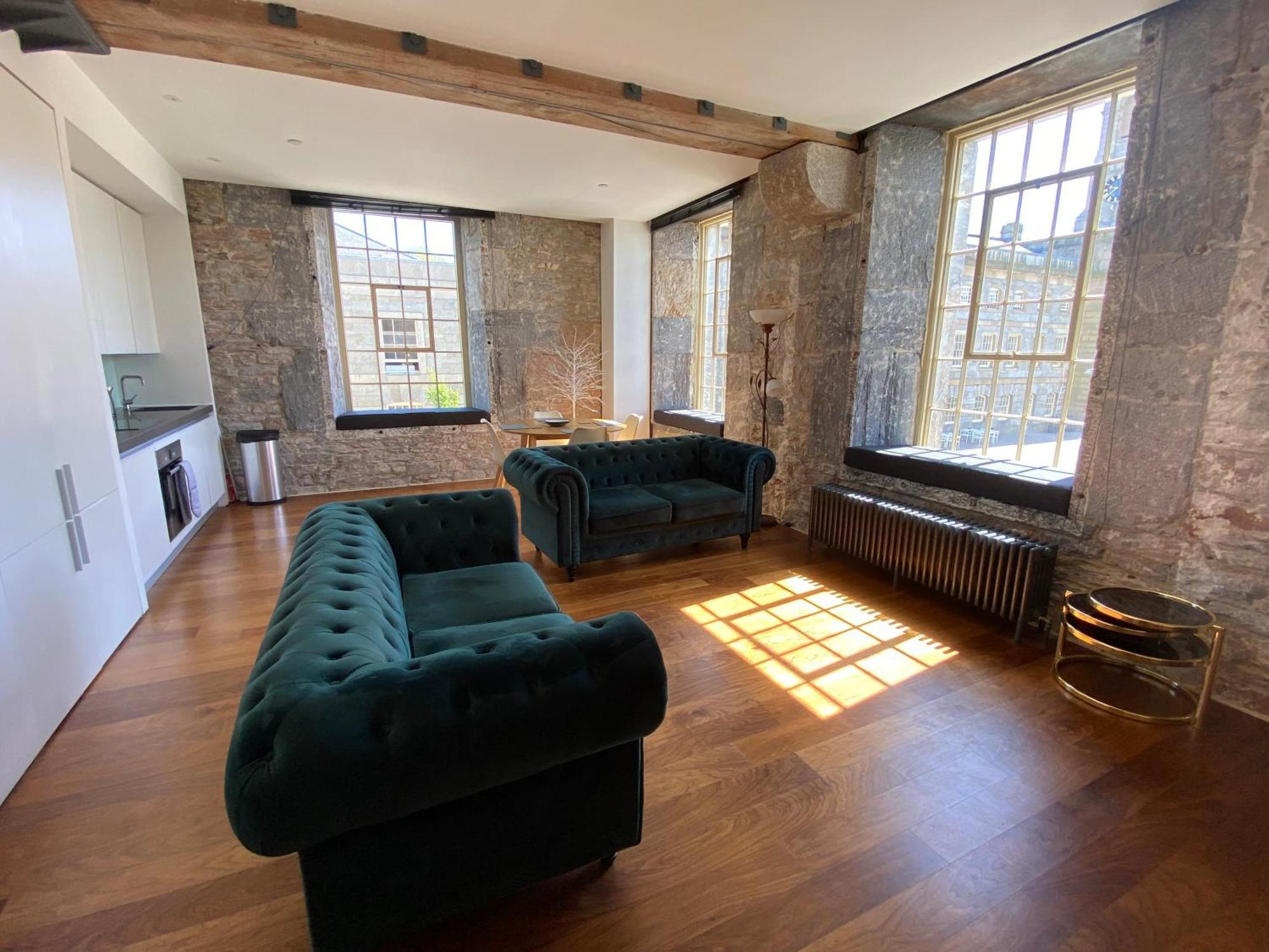 Royal William Yard Apartments Plymouth Bilik gambar