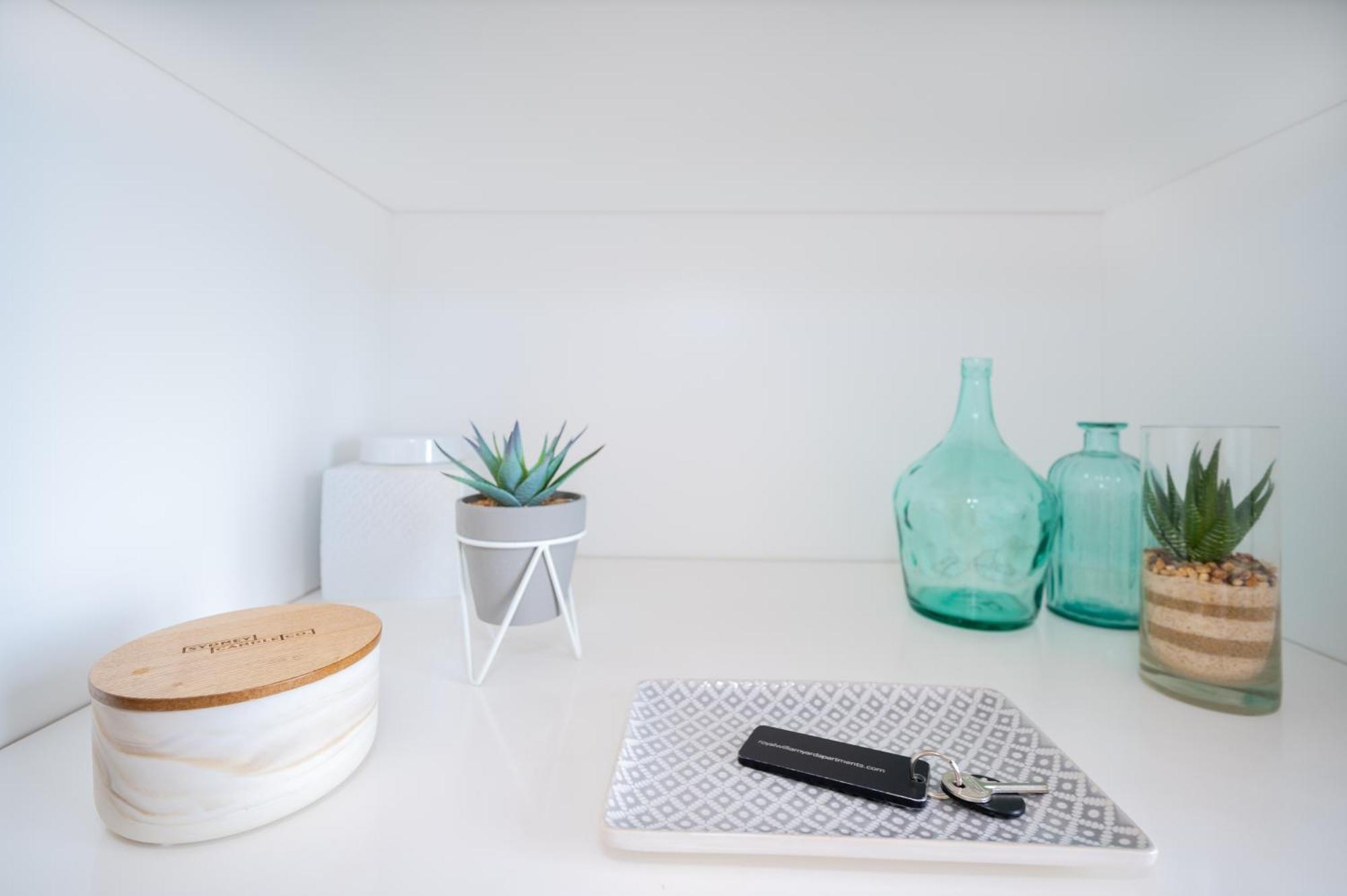 Royal William Yard Apartments Plymouth Bilik gambar