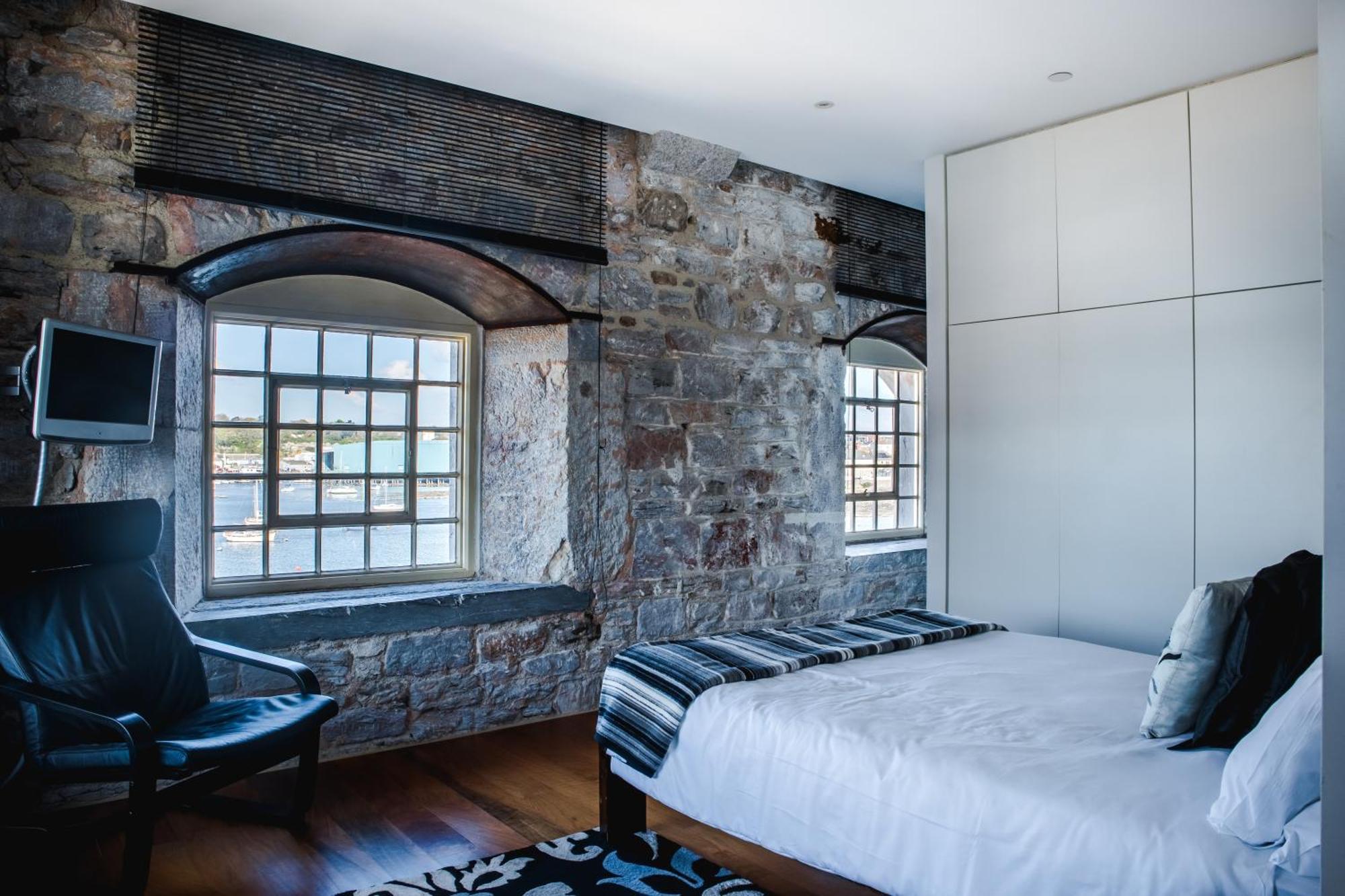 Royal William Yard Apartments Plymouth Bilik gambar