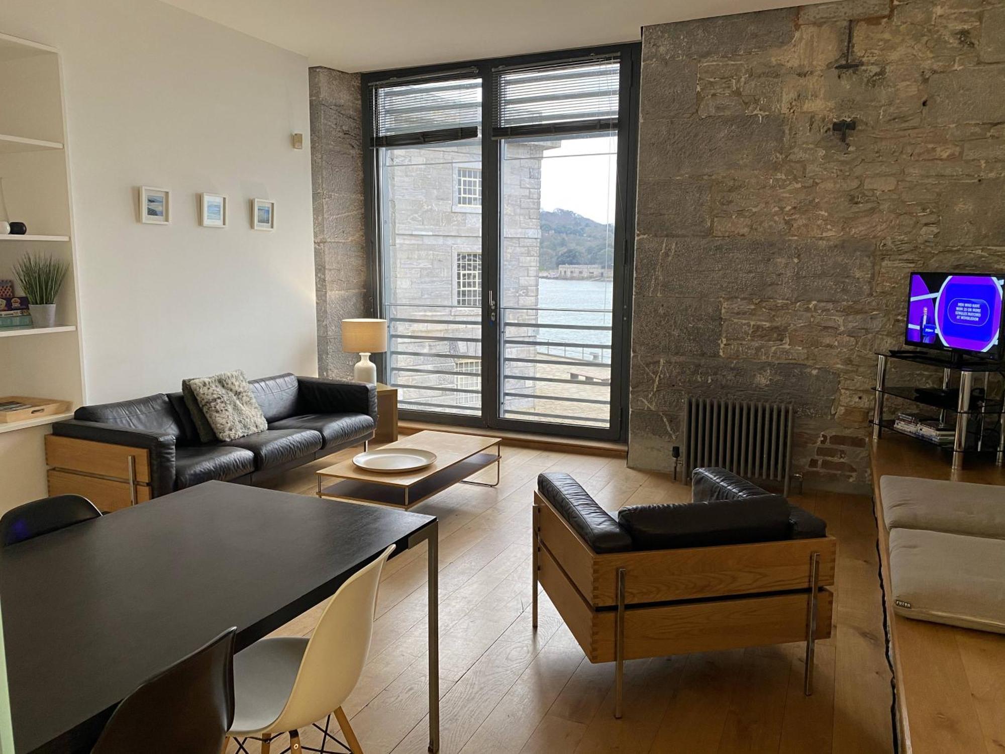 Royal William Yard Apartments Plymouth Bilik gambar