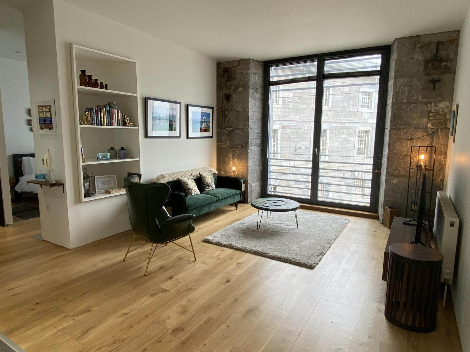 Royal William Yard Apartments Plymouth Bilik gambar