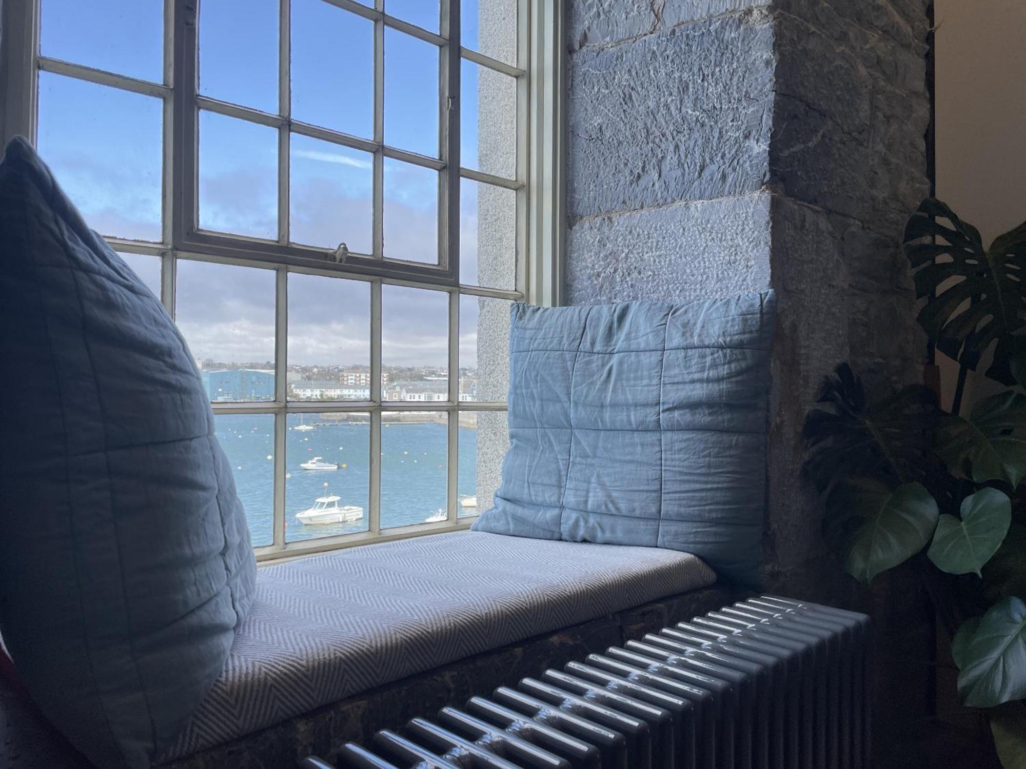 Royal William Yard Apartments Plymouth Bilik gambar